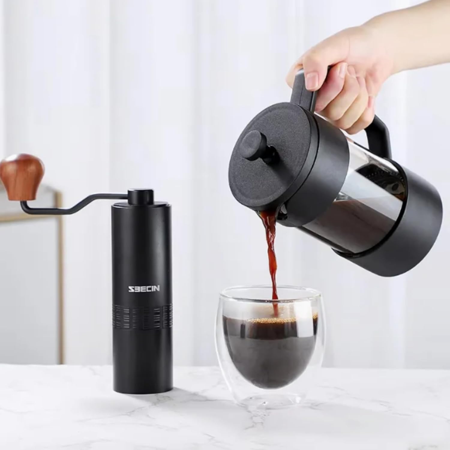 Siyah French Press 420 ML – Dayanıklı Kahve Demleme Pressi, İnce Filtreli, Manuel Kullanım, Ev ve Ofis İçin