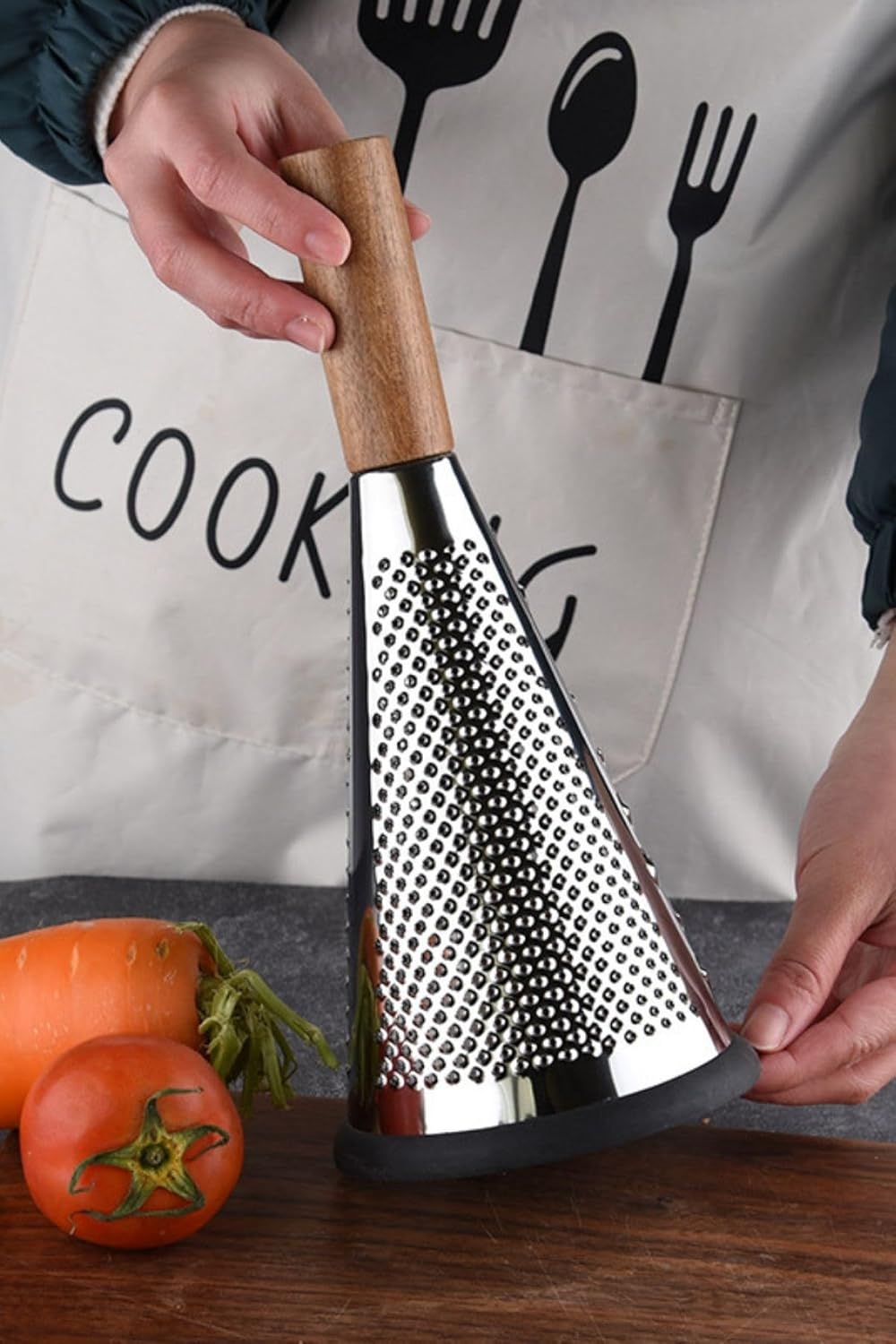 Ahşap Saplı Modern Paslanmaz Çelik Koni Rende 28 x 12 Cm